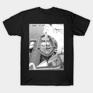 Lifeboat, Royal Yacht Britannia, Edinburgh T-Shirt